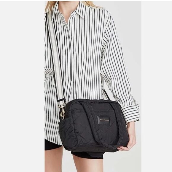 The Marc Jacobs Small Quilted Nylon Weekender Bag! - Picture 2 of 14